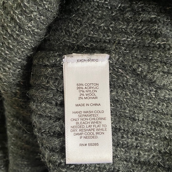 Express Pullover Sweater - Picture 7 of 7